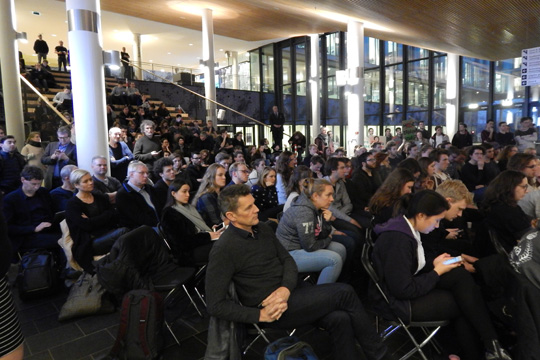 UvA-debat verhuiziging informatica