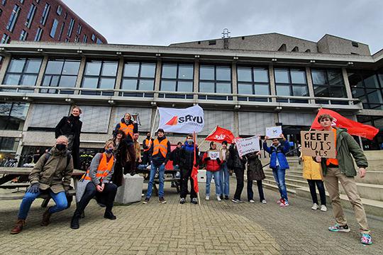 voor aanvang van de protestmars SRVU